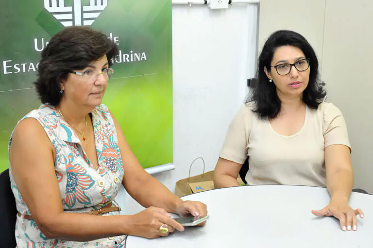 Projeto de estudantes de Nutrição da UEL aprofunda estudos sobre Covid-19 e tecido epitelial