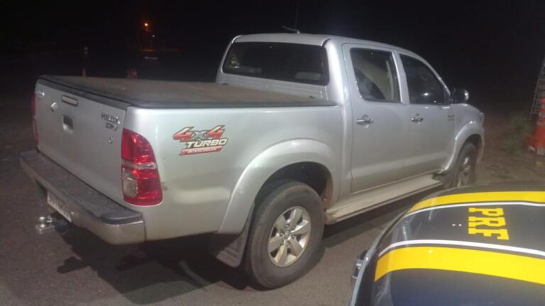 Em menos de 24 horas, PRF recupera quatro veículos em Guaíra