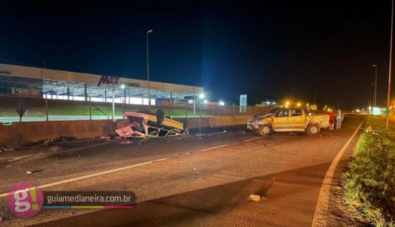 Motorista morre ao ser ejetado de veículo em grave acidente na BR-277