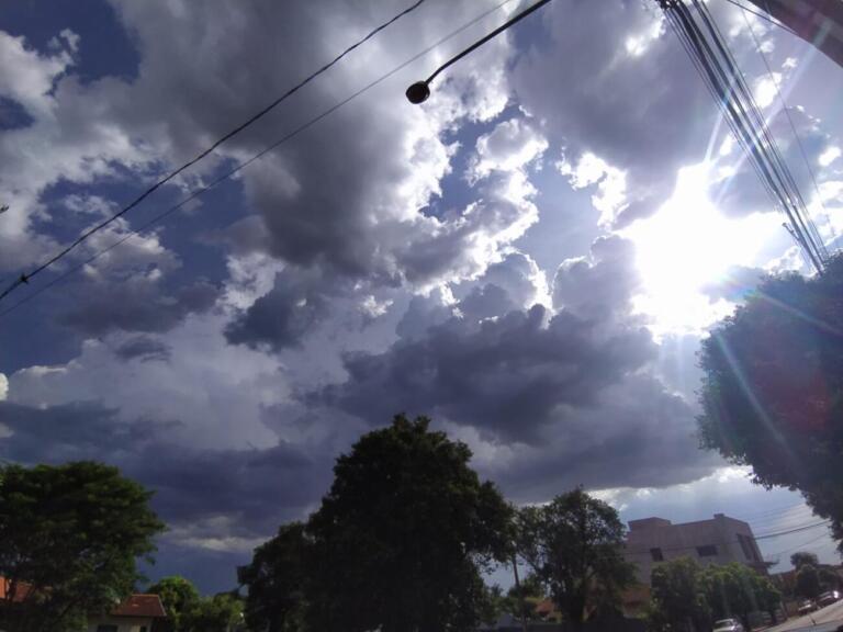 Passagem de frente fria pelo Sul do país vai provocar temporais antes do retorno do frio e da geada