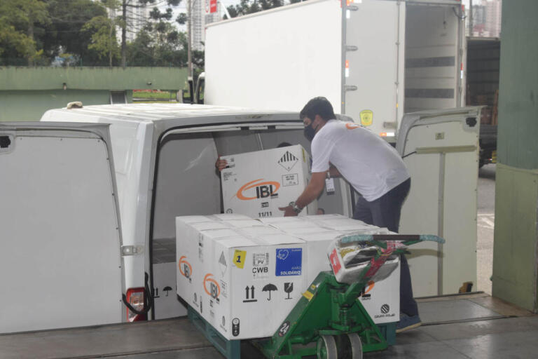 Saúde do Paraná distribui mais 61,1 mil vacinas pediátricas contra a Covid-19