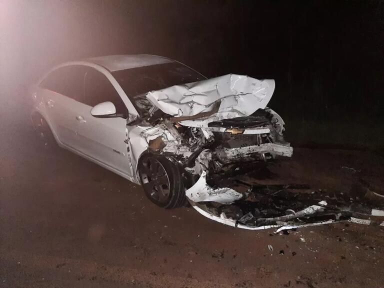 Idoso morre e outras cinco pessoas ficam feridas após batida entre dois carros