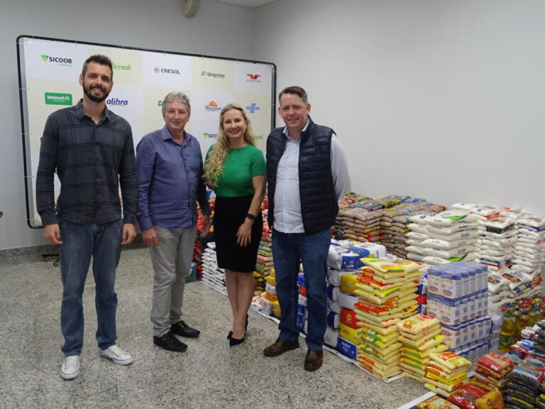 Acimacar repassa à Ação Social rondonense 3,5 mil quilos de alimentos arrecadados em Show de Ilusionismo