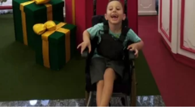 Família cria vaquinha para realizar cirurgia de R$ 65 mil que pode fazer criança rondonense andar 