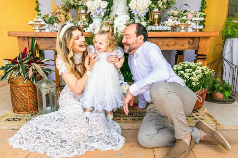 Quatro-pontense conta experiência de ter filha gerada em barriga de aluguel na Ucrânia