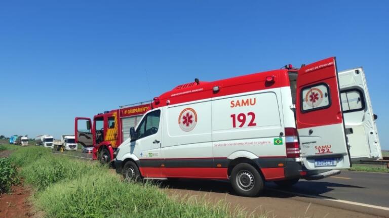 Carro funerário se envolve em acidente na BR-163 entre Guaíra e Mercedes e homem fica ferido