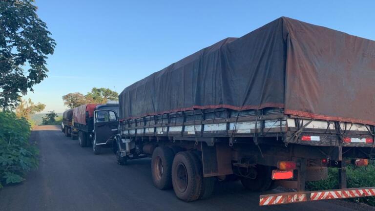 Caminhões carregados com cigarros contrabandeados são apreendidos em Nova Santa Rosa