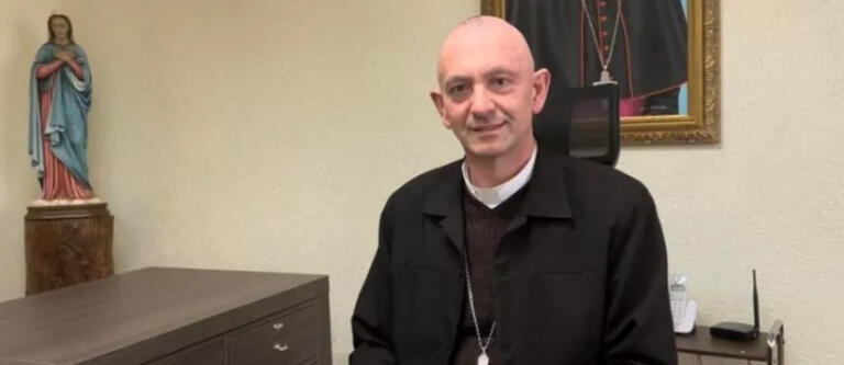 Após ser internado com crises convulsivas, arcebispo da Arquidiocese de Cascavel deixa UTI e recebe alta