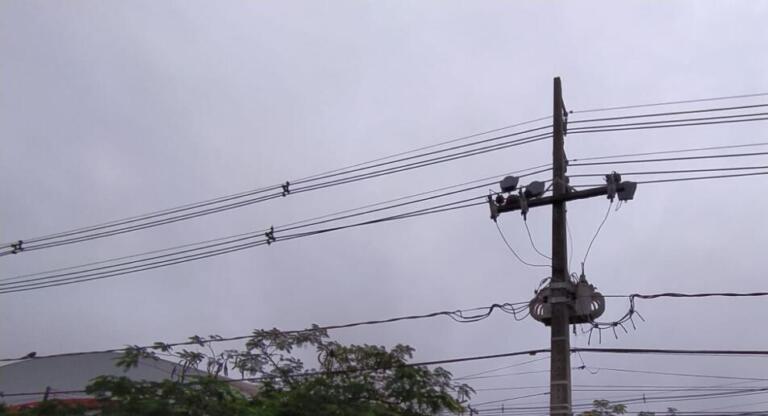 Maripá tem 47% da energia elétrica reestabelecida; equipe da Copel realiza força tarefa no município
