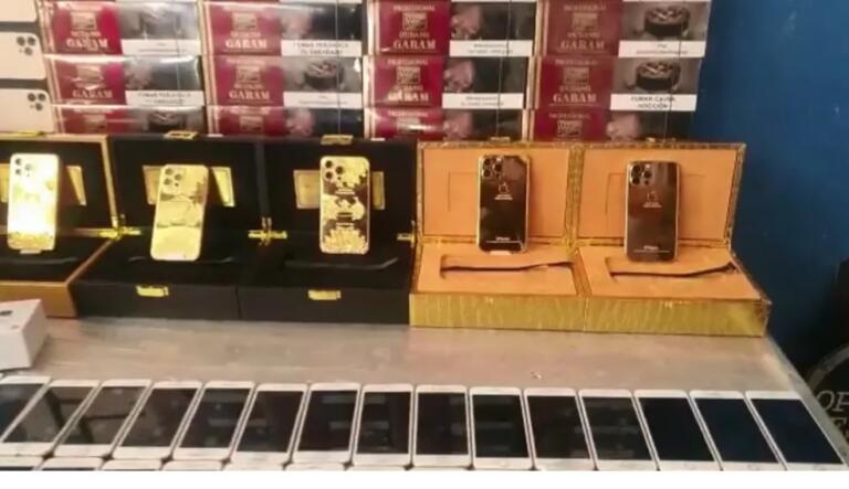 iPhones vendidos como de ouro 24 quilates são apreendidos em Foz: “Mera pintura dourada”, diz auditor da Receita