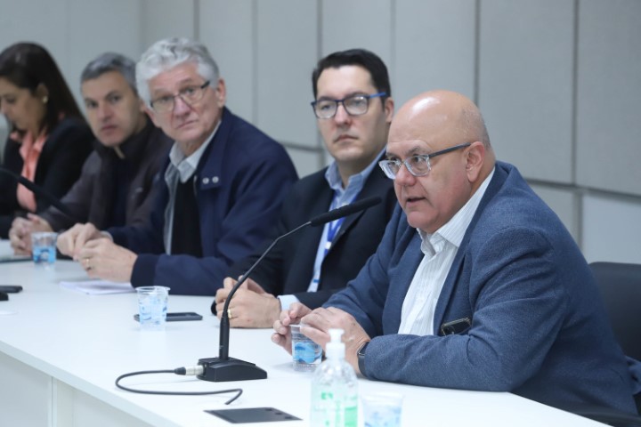 Governo recebe primeiros estudos do ramal ferroviário entre Cascavel e Chapecó