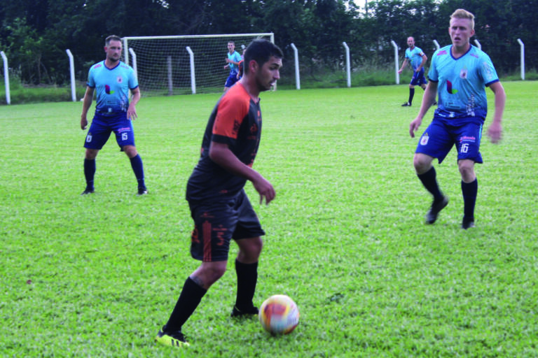 Quatro partidas abrem no fim de semana 4ª rodada do Campeonato Amador