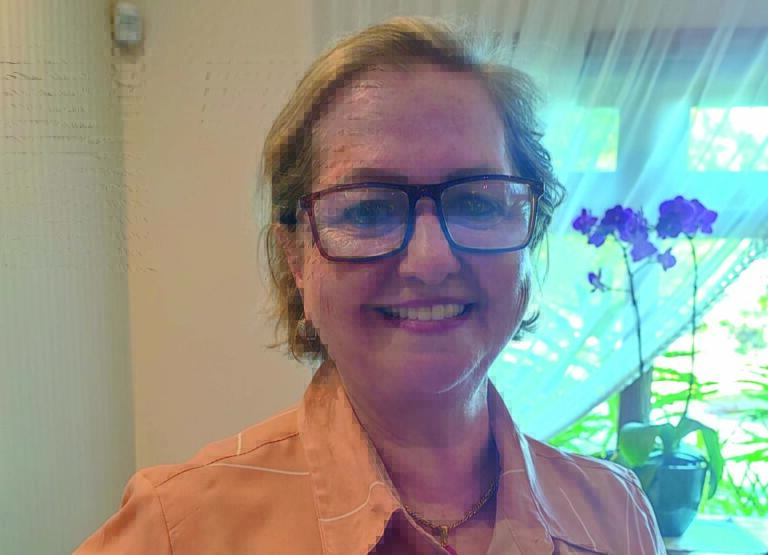 Mirta Steinmacher assume presidência da Associação Lar Rosas Unidas