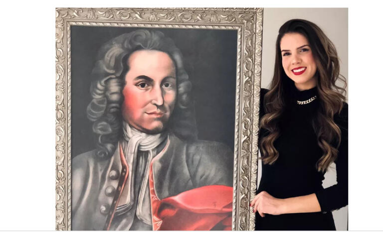 Professora e artista do Noroeste do Paraná expõe obra de arte no Museu do Louvre, em Paris