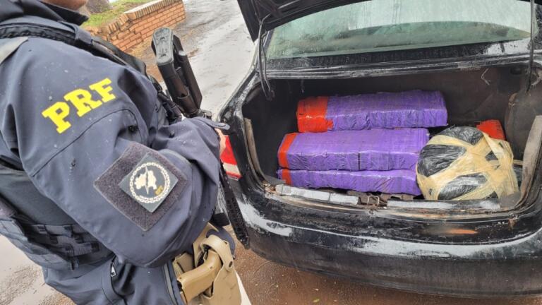 160 quilos de maconha e oito quilos de skunk são apreendidos em Mercedes