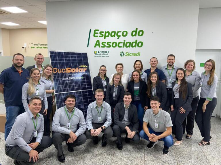 Sicredi e Aciquap inauguram “Espaço do Associado” na agência em Quatro Pontes