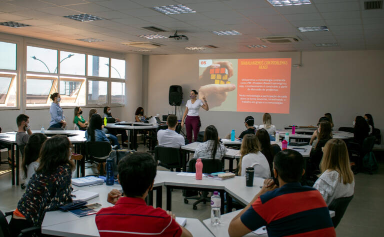 Inscrições para pós-graduação em Práticas Inovadoras na Educação seguem até sexta-feira
