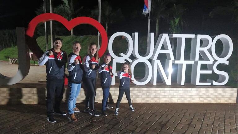 Quatro-pontenses faturam quatro ouros no Open Internacional Fighters Tournament