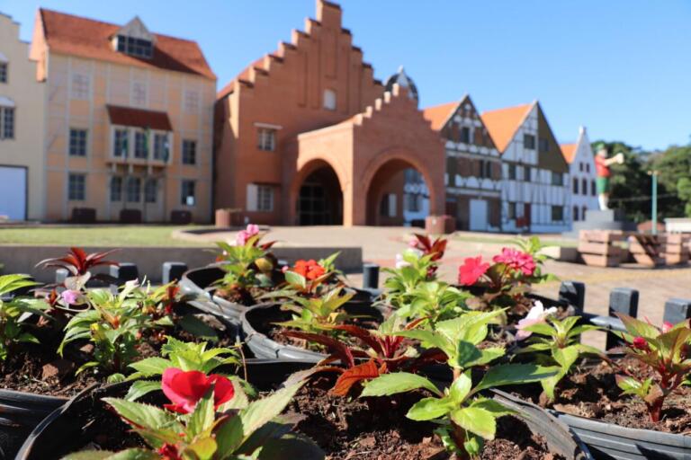 Peça teatral “El Nombre” será apresentada hoje no parque de exposições rondonense
