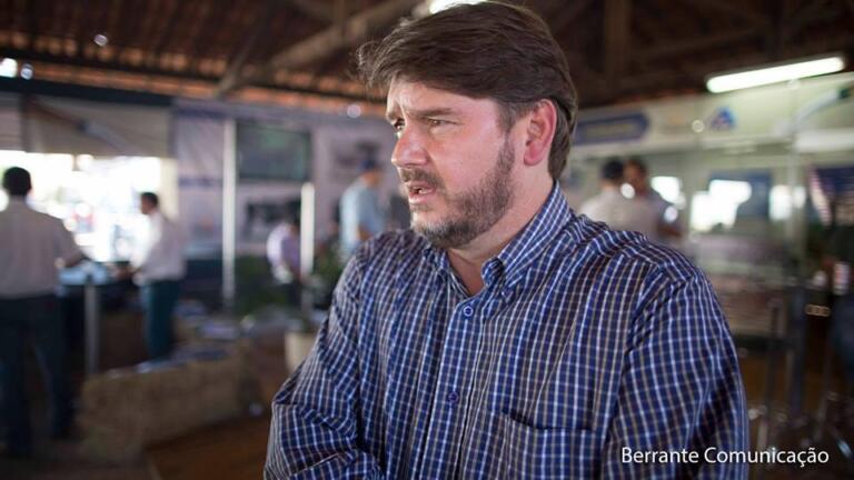 Palestra sobre avanços e atual cenário do mercado de lácteos vai encerrar programação do 1º Dia Leite