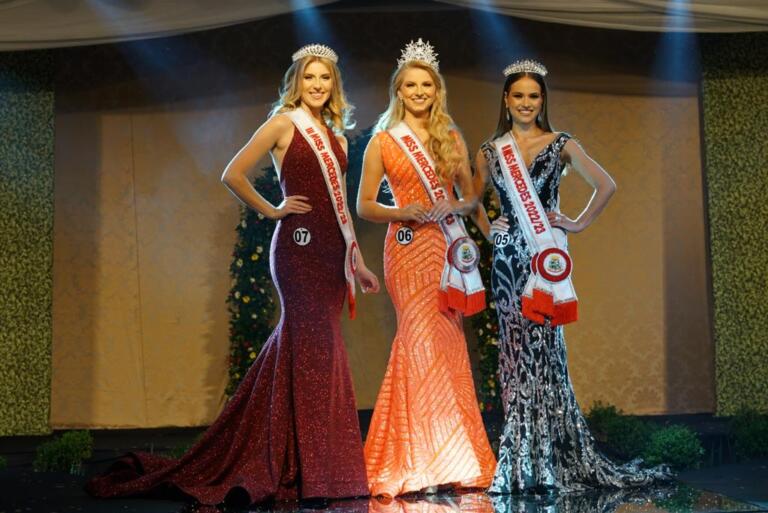 Gabriela Larissa Genz é eleita Miss Mercedes 2022