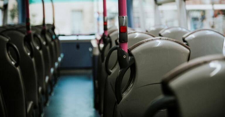 Assistência Social divulga roteiros de ônibus para encontros semanais dos clubes de idosos na sede rondonense