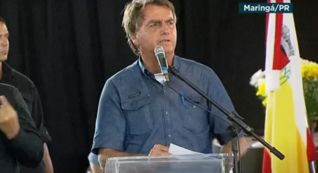 Em evento no Paraná, Bolsonaro minimiza alta da inflação e do preço do combustível