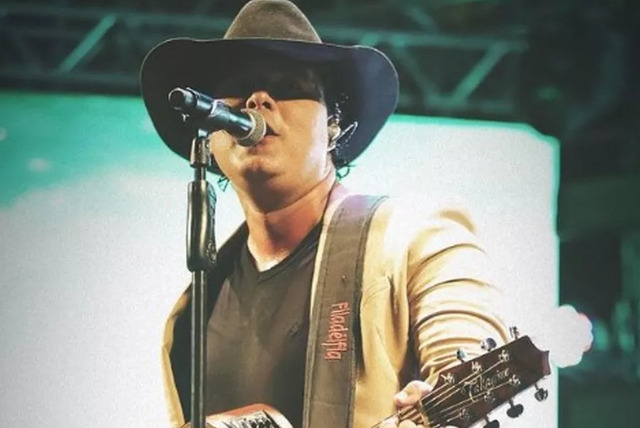 Aleksandro, da dupla com Conrado, morre em grave acidente de ônibus em rodovia no interior de SP; são 6 mortos ao todo