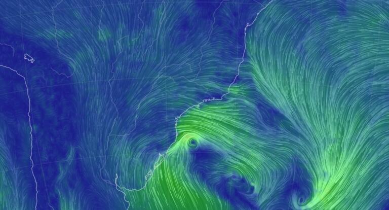 Yakecan: ciclone deixa mais de 220 mil pessoas sem luz e cancela aulas no Rio Grande do Sul