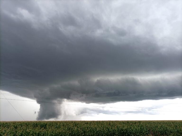 Ciclone leva temporais ao Sul e espalha chuva por outras regiões; confira