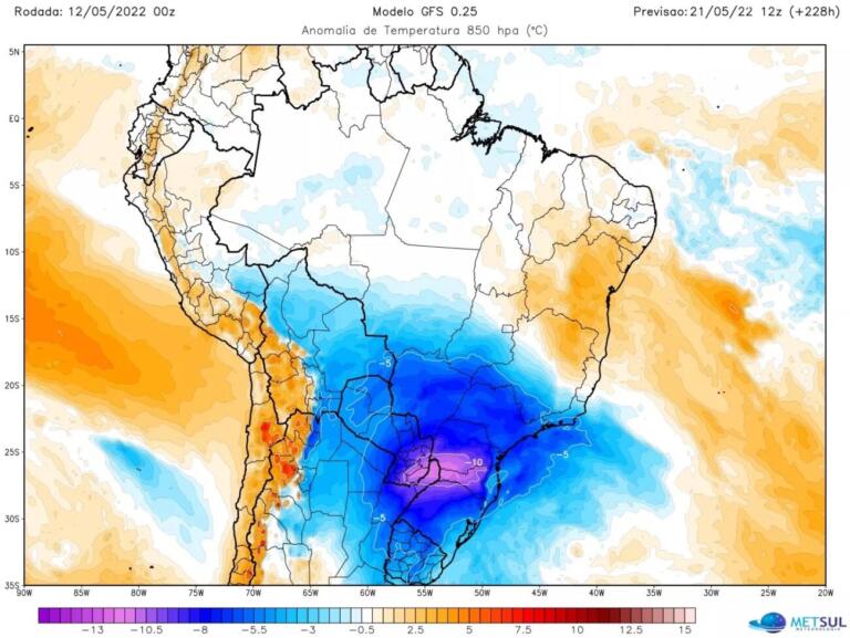 Massa de ar frio vai alcançar metade dos Estados brasileiros