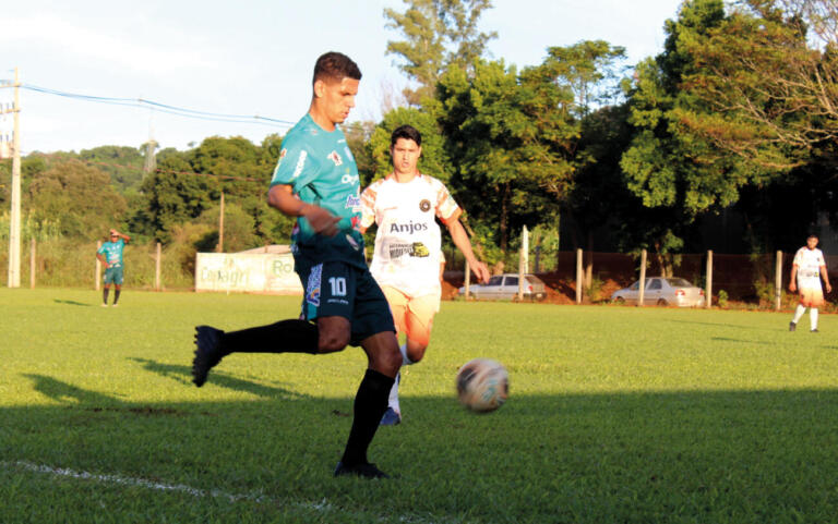 Guarani/Clube Lira goleia e define classificados do grupo A do Campeonato Amador