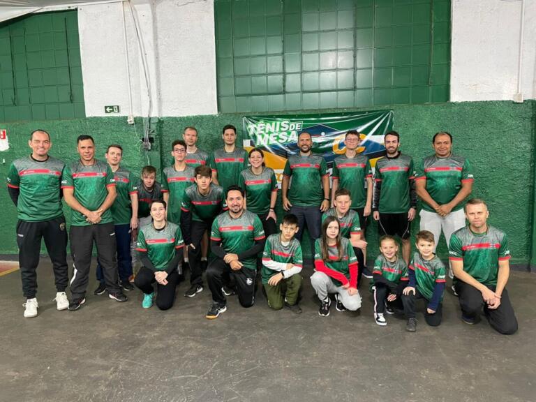 Marechal estreia uniforme na 3ª etapa do Paranaense de Tênis de Mesa