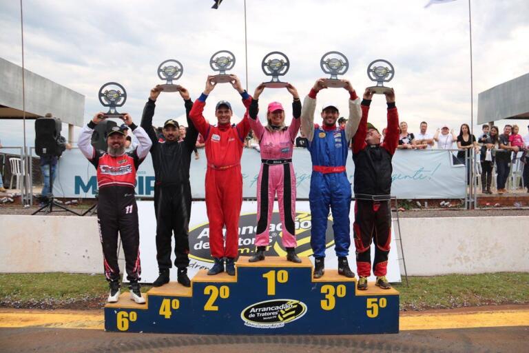 Penélope Tratorshow é a grande campeã do GP Maripá do Arrancadão de Tratores 2022