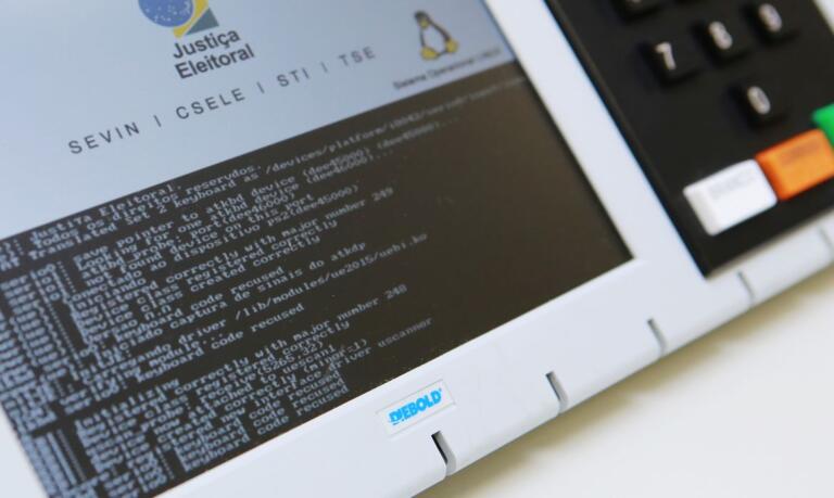 TCU não encontra irregularidades em urnas no segundo turno