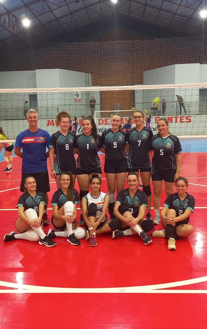 Quatro Pontes perde para Maripá na 1ª Copa da Amizade de Voleibol