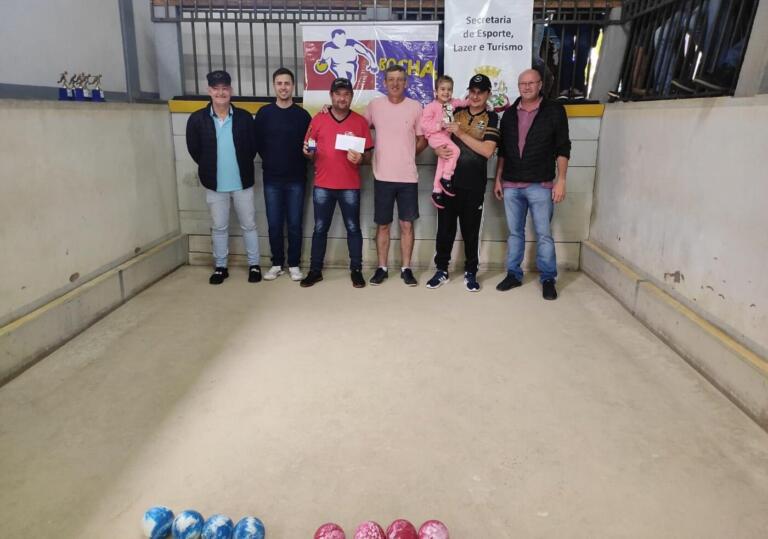 João e Pelé faturam a primeira colocação no Campeonato de Bocha