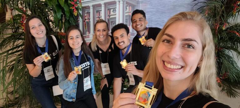 Acadêmicos da Unioeste recebem premiação pelo 3º lugar na Olimpíada Brasileira de Zootecnia