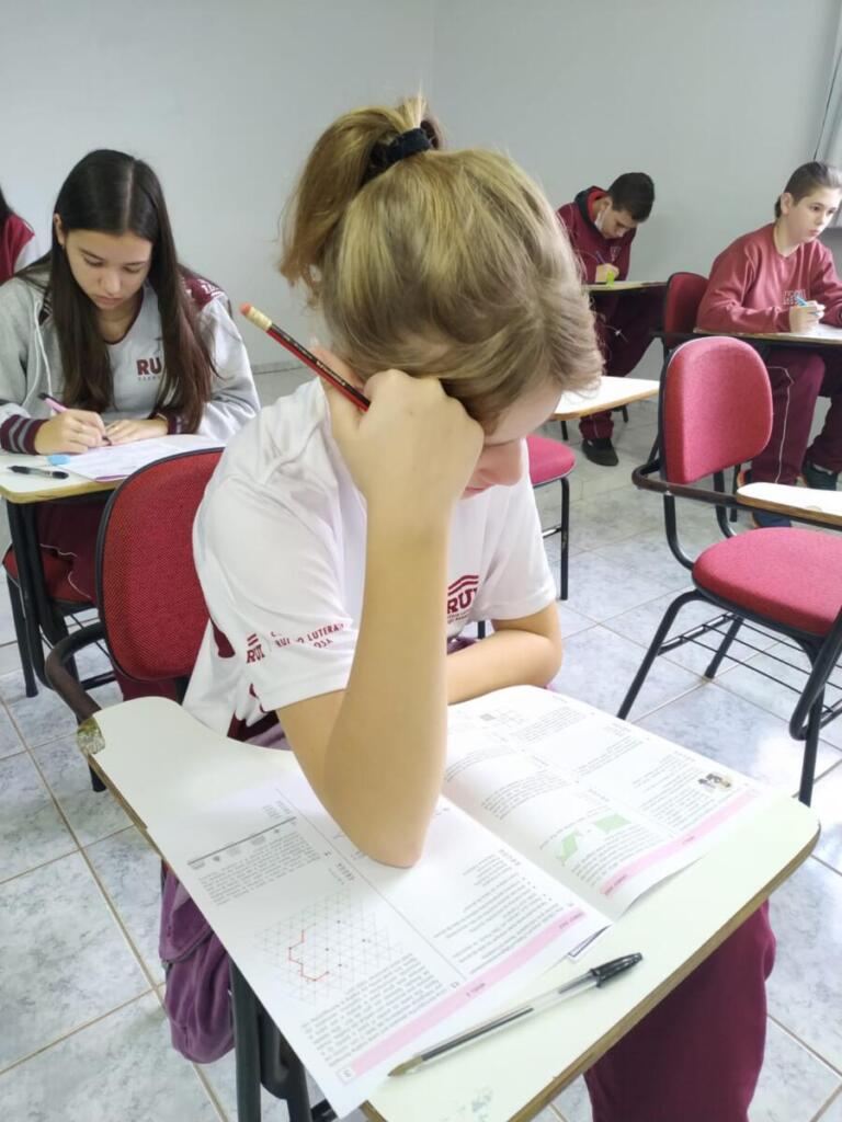 Alunos do Rui Barbosa participam da OBMEP 2022