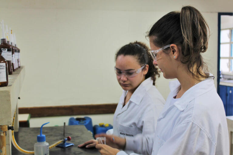 Estado tem mais de 8 mil vagas abertas em cursos técnicos para o segundo semestre