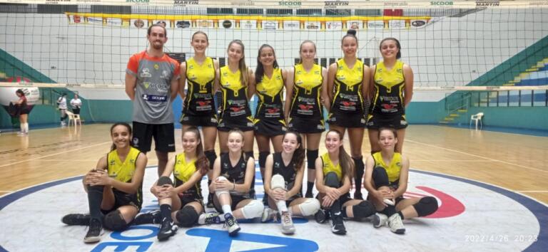 Campeonato Municipal de Vôlei segue com quatro jogos neste sábado