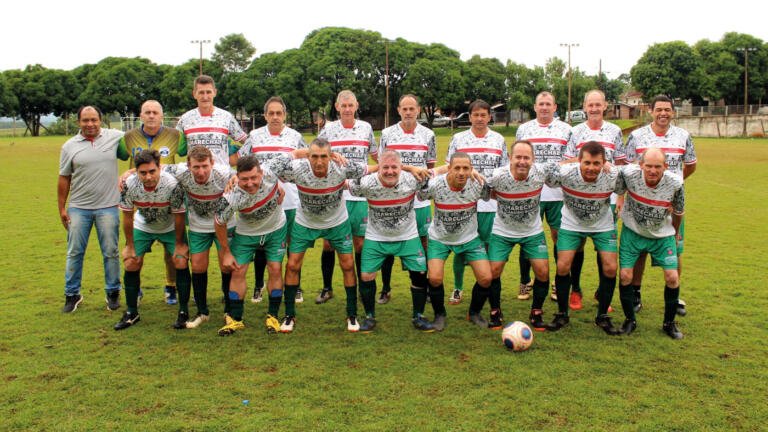 Máster e sub-16 de Marechal Rondon lutam pelo título do Bom de Bola