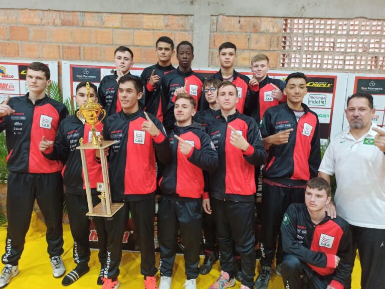 Rondonenses voltam da Argentina com mais um troféu para galeria do basquete