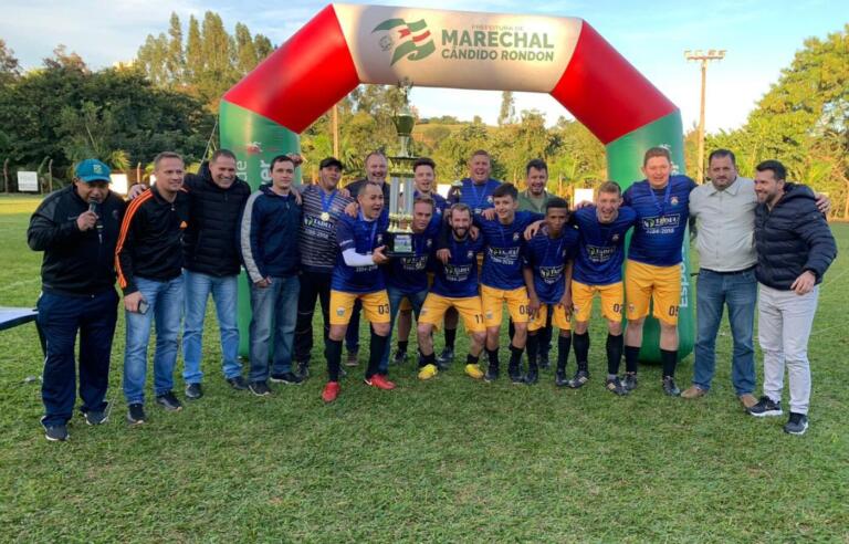Tadeu Materiais de Construção conquista 1º Campeonato de Futebol Sete da Associação Vale do Sol