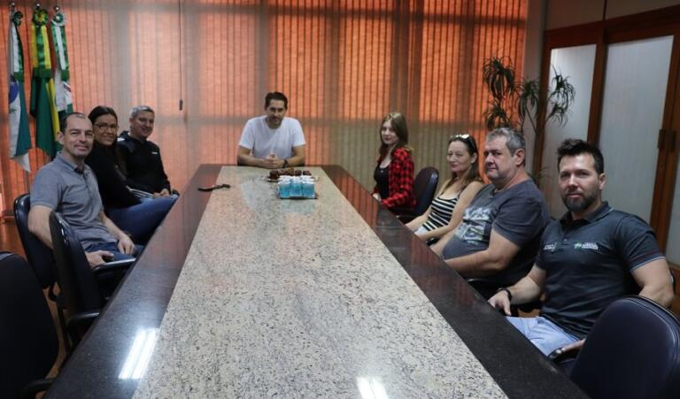 Aluna do Colégio Eron Domingues se prepara para intercâmbio na Nova Zelândia