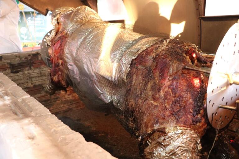 48 bois serão servidos na Festa Nacional do Boi no Rolete