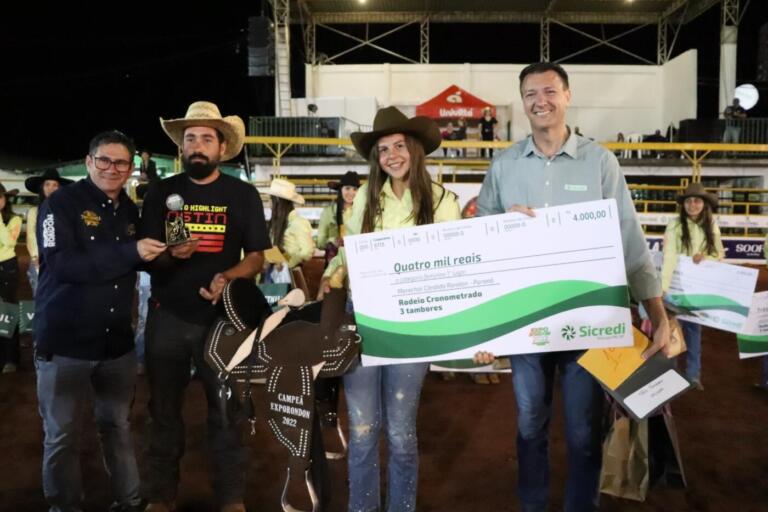 Juliana Finken vence a prova dos Três Tambores da Expo Rondon 2022