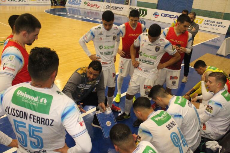 Após “juntar os cacos”, Marechal visita Umuarama para seguir vivo na Liga