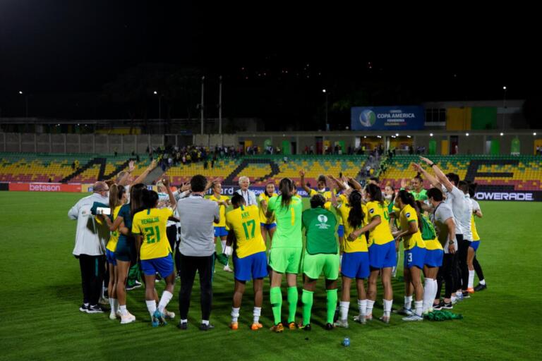 Brasil vai à final da Copa América Feminina e garante vaga olímpica