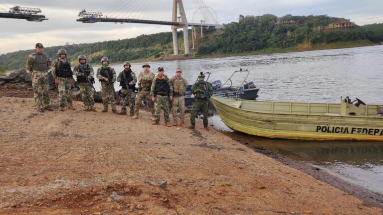 BPFron, Polícia Federal e Marinha Paraguaia apreendem embarcações em Foz do Iguaçu